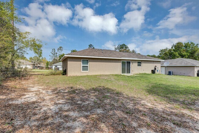 Building Photo - Freshly Painted 3BR Home with Spacious Yard, Modern Baths & No Deposit Option!