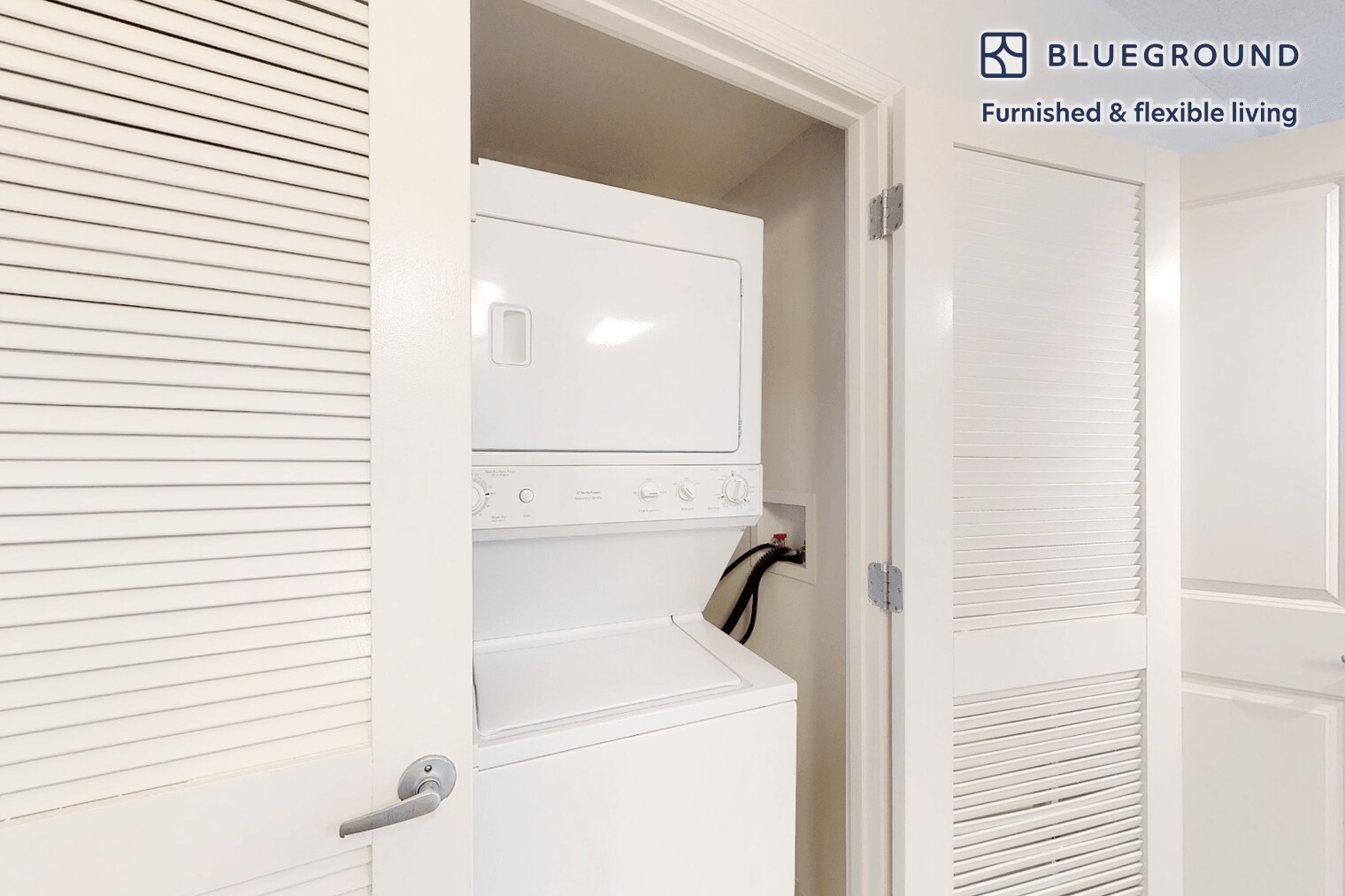 Building Photo - 1203 Fidler Ln