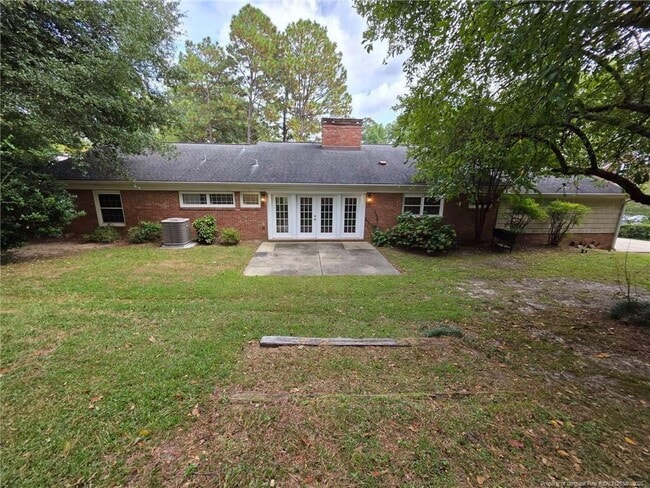 Building Photo - 342 Devane St