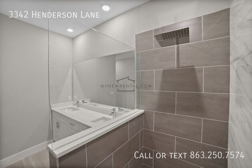 Building Photo - 3342 Henderson Ln