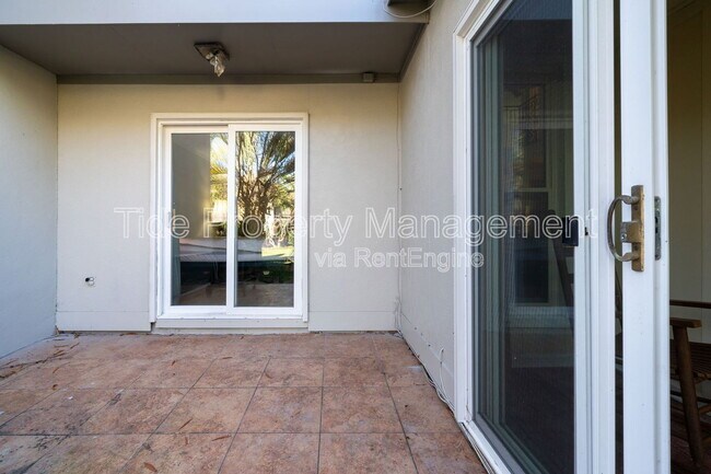 Building Photo - 1206 Ventura Pl