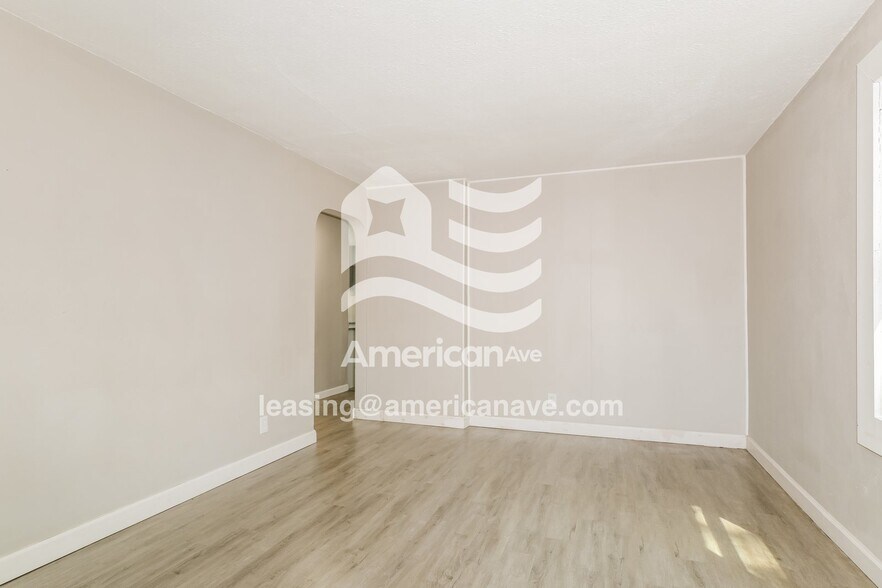 Building Photo - 151 Fermo Ave