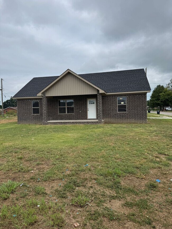 Building Photo - Brand New 3 Bed / 2 Bath in Trumann Availa...