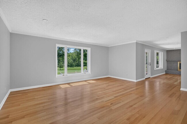 Building Photo - 4817 Torrey Pines Ct