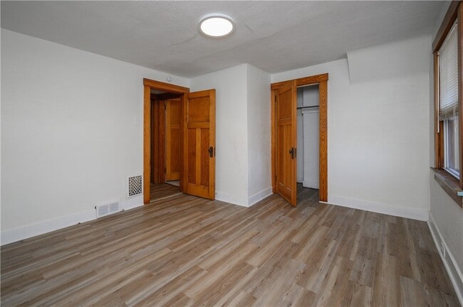 Building Photo - 2606 Belmar Pl