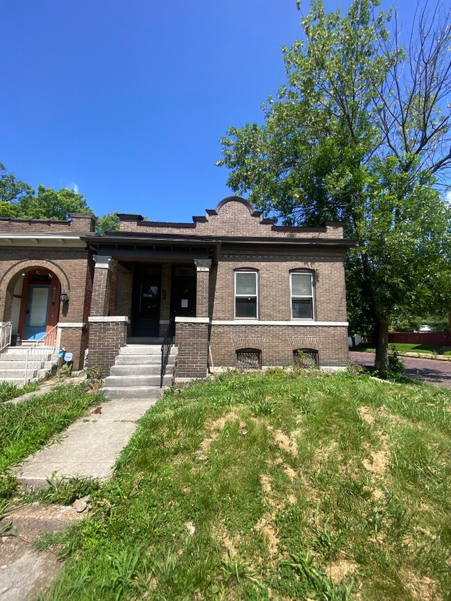 Primary Photo - 5201 Alabama Ave