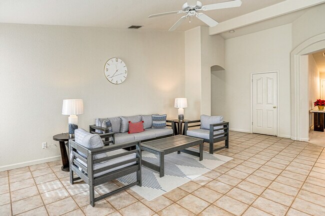 Building Photo - 5773 Barbera Way