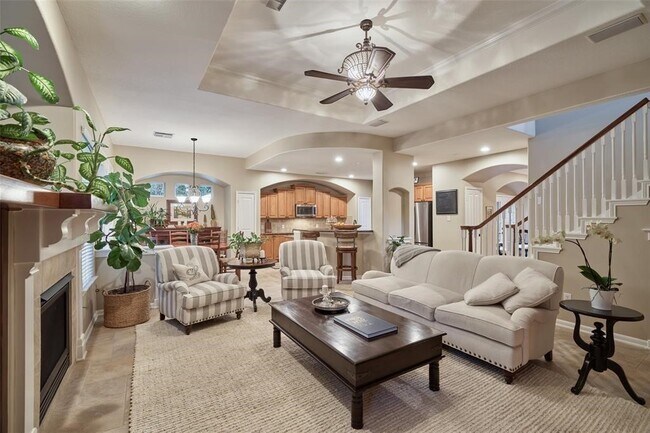 Building Photo - 43 S Longsford Cir