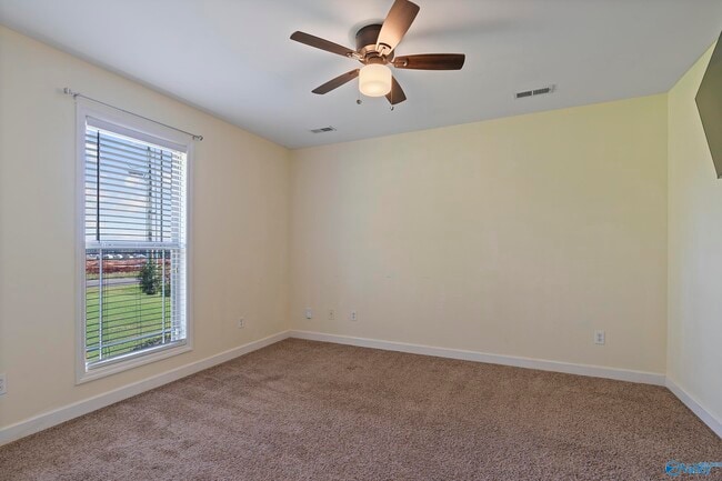 Building Photo - 407 Robinson Rd