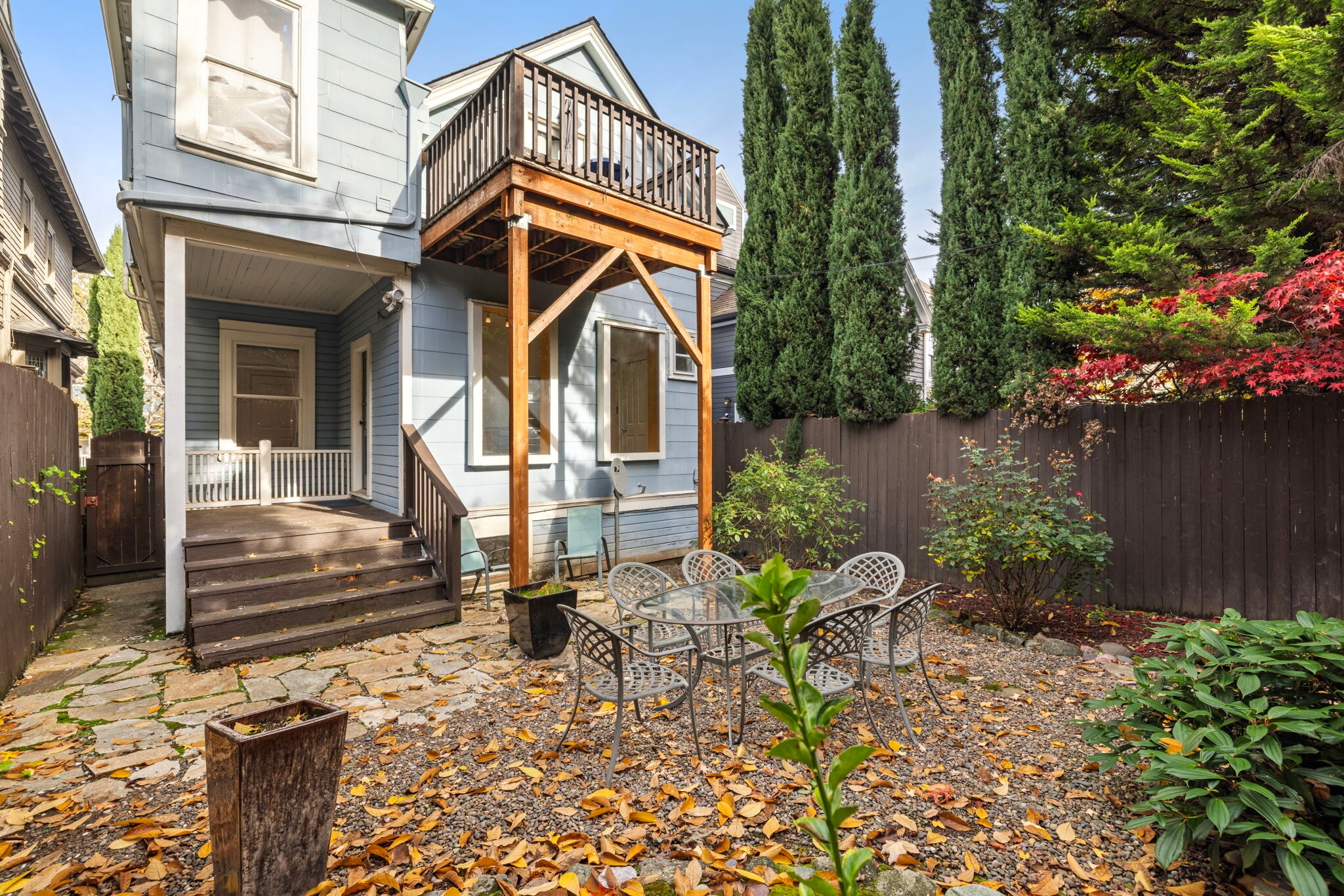 Building Photo - 2338 NW Hoyt St