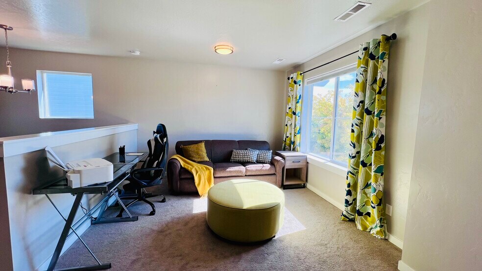 Building Photo - 1123 Drexel Hill Ave