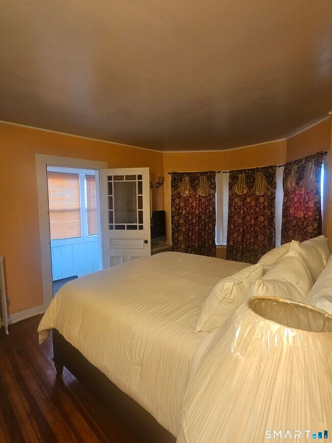 Building Photo - 53-55 Laurel St