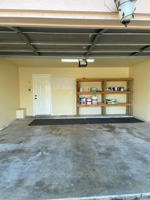 2 car garage with built in storagae - 29015 Waltham St