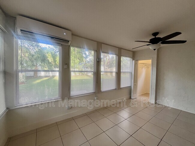 Building Photo - 705 Bayou Ave