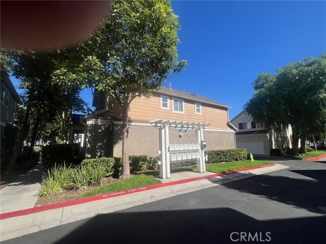 Building Photo - 43 Bluff Cove Dr