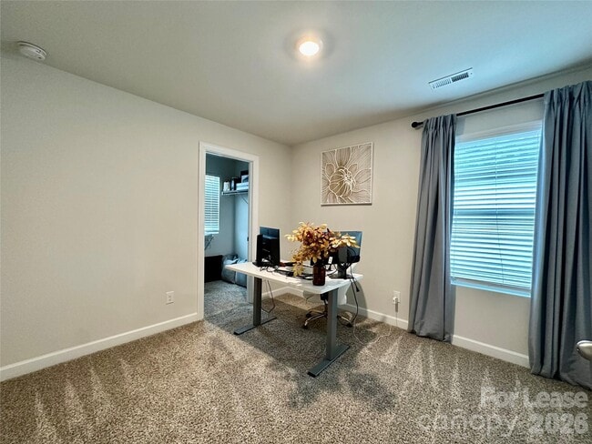 Building Photo - 6212 Hailstone Rd