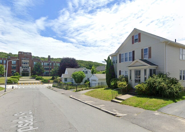 Building Photo - 78 Upsala St
