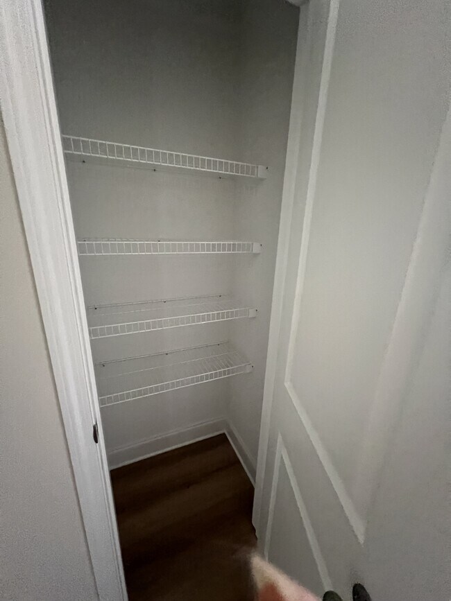 Building Photo - 1310 E 36th St