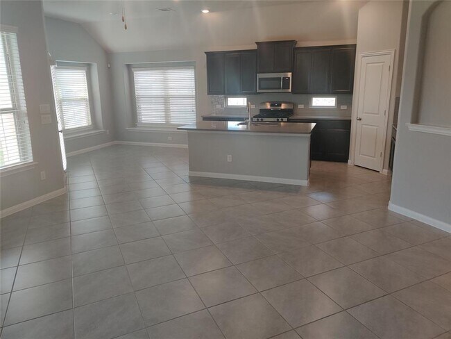Building Photo - 3332 Lauren Nicole Ln