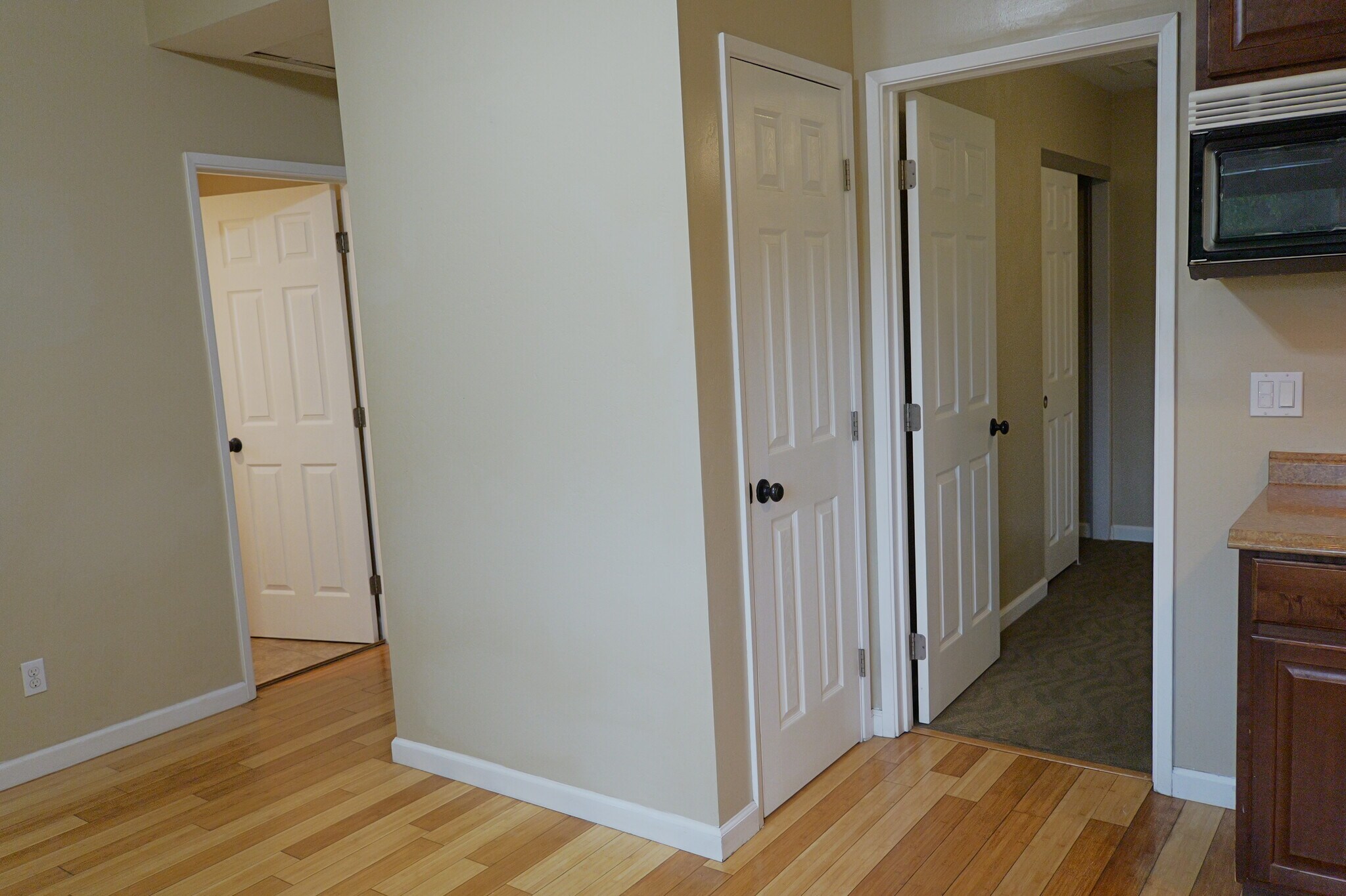 Building Photo - 14831 Espola Rd