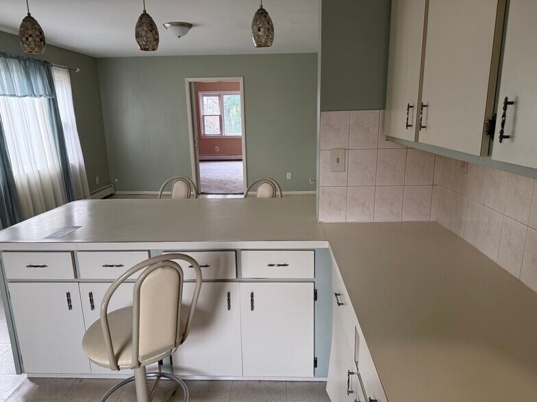 Building Photo - 139 Lincoln Hwy