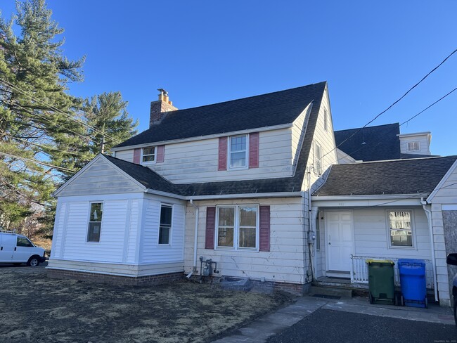 Building Photo - 403 Cooke St