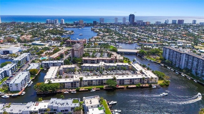 Building Photo - 777 S Federal Hwy