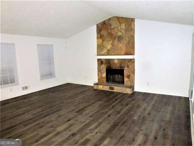 Building Photo - 382 Cross Creek Pl