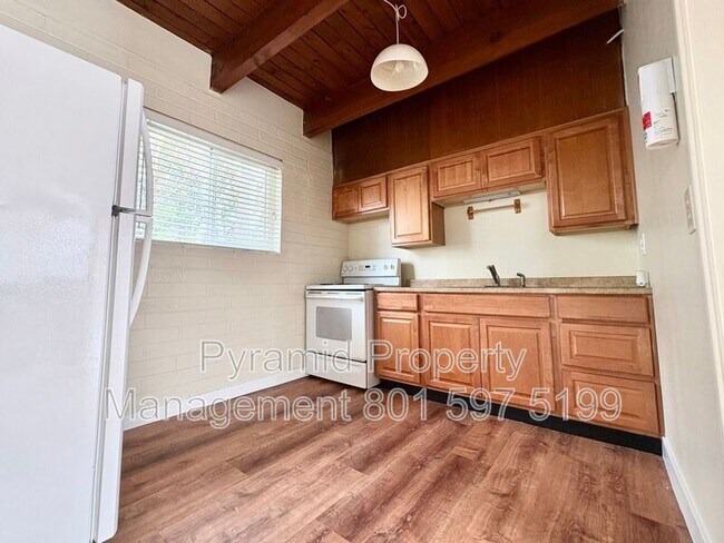 Building Photo - 353 S 1100 E