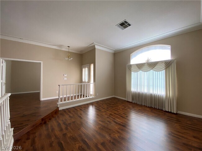 Building Photo - 7816 Waterfalls Ave