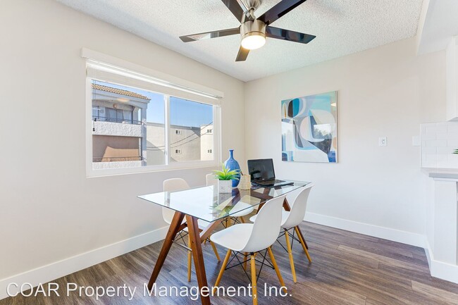 Interior Photo - The Coronado House