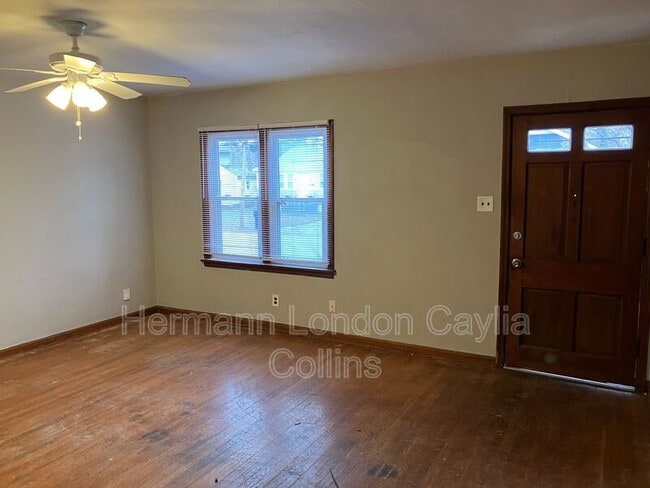 Building Photo - 360 S Harvey Ave