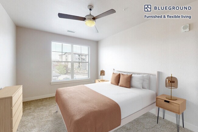 Building Photo - 13195 W Progress Cir