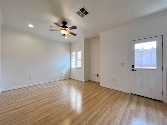 Building Photo - Napa Condo with Double Garage & Private Patios