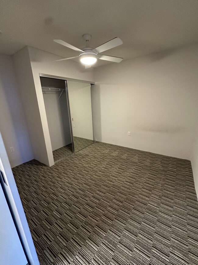 Building Photo - 7000 Hawaii Kai Dr