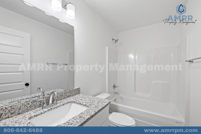 Building Photo - 301 Molly Dean Dr