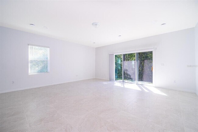 Building Photo - 4526 Cypress Cay Wy