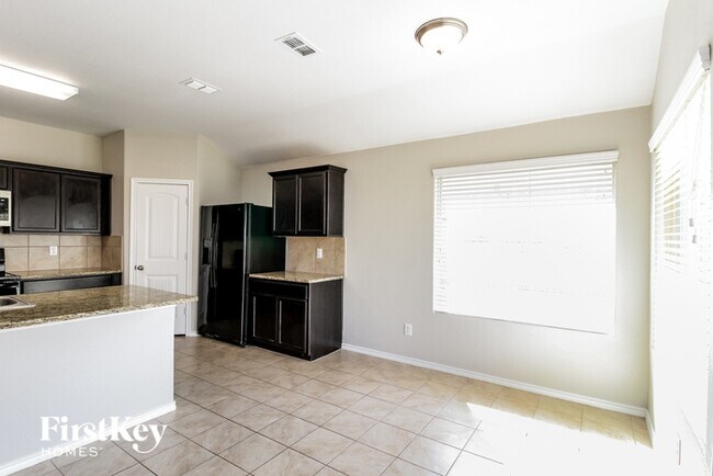 Building Photo - 303 Preakness Ln