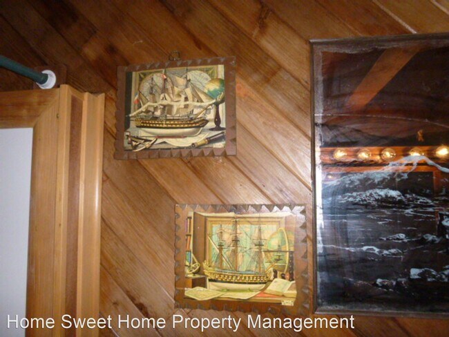 Building Photo - 2 br, 1 bath House - 325 Clover Creek Ave NW