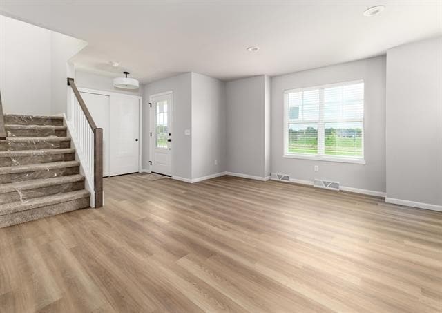 Building Photo - 1674 Happy Trails Rd