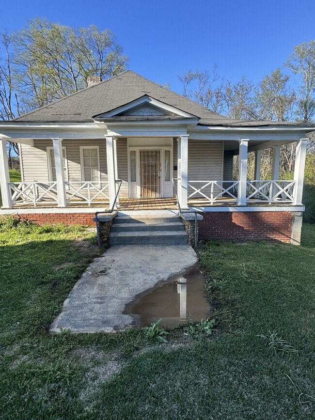 Building Photo - 4208 47th Ave N