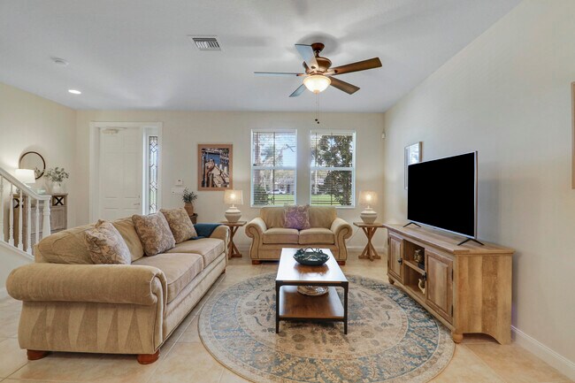 Building Photo - 1323 N Jeaga Dr