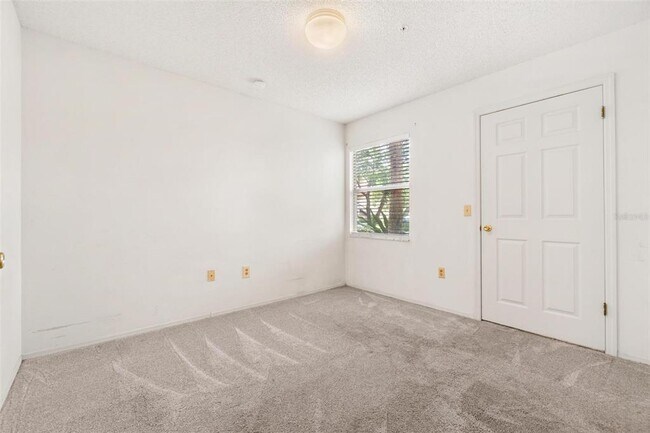 Building Photo - 2400 Feather Sound Dr