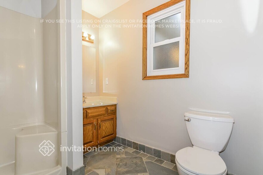 Building Photo - 7323 Paulsen Dr