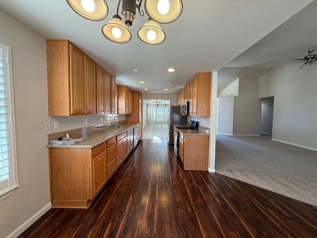 Building Photo - 2379 Albatross Way
