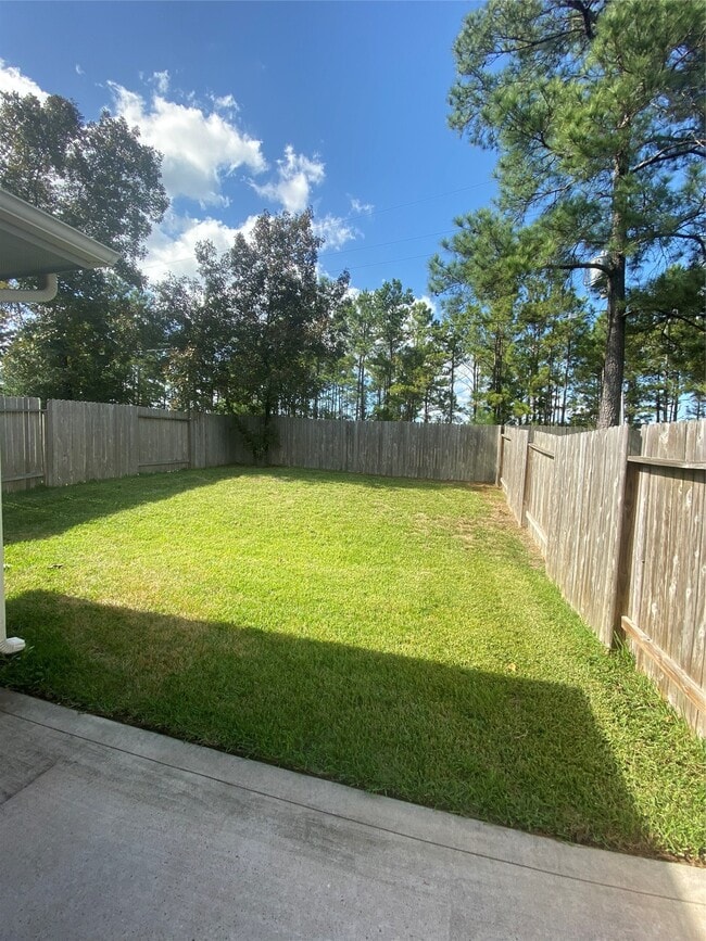 Building Photo - 49 Woodland Hills Dr