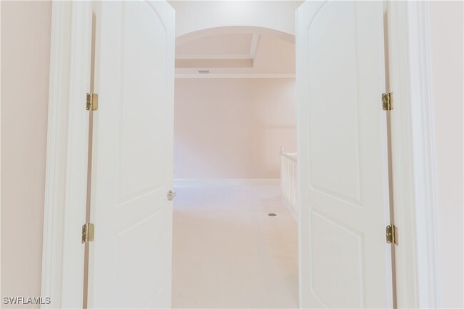 Building Photo - 2915 Coco Lakes Dr