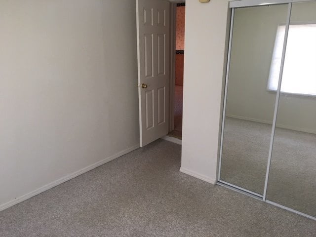 Building Photo - SINGLE FAMILY HOME ON HORSEHAVEN (APP#86)