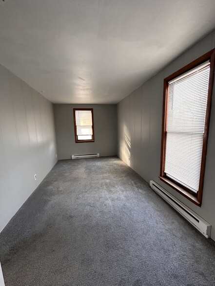 Bedroom2 - 19 Park St