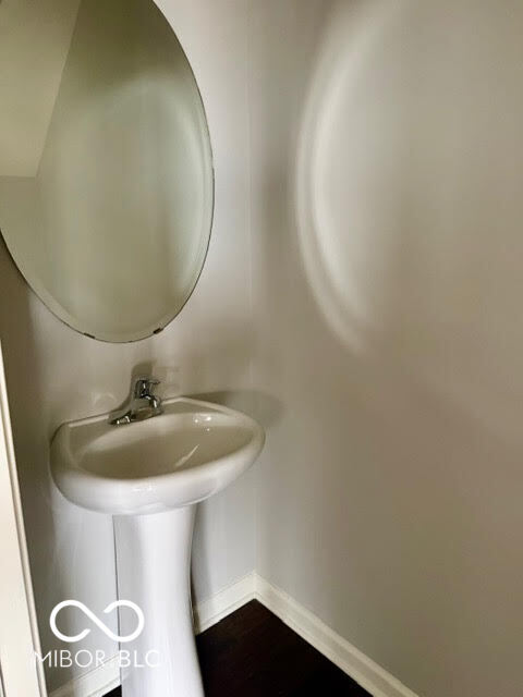 Building Photo - 12687 White Chapel Cir